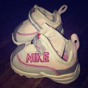 Baby shoes